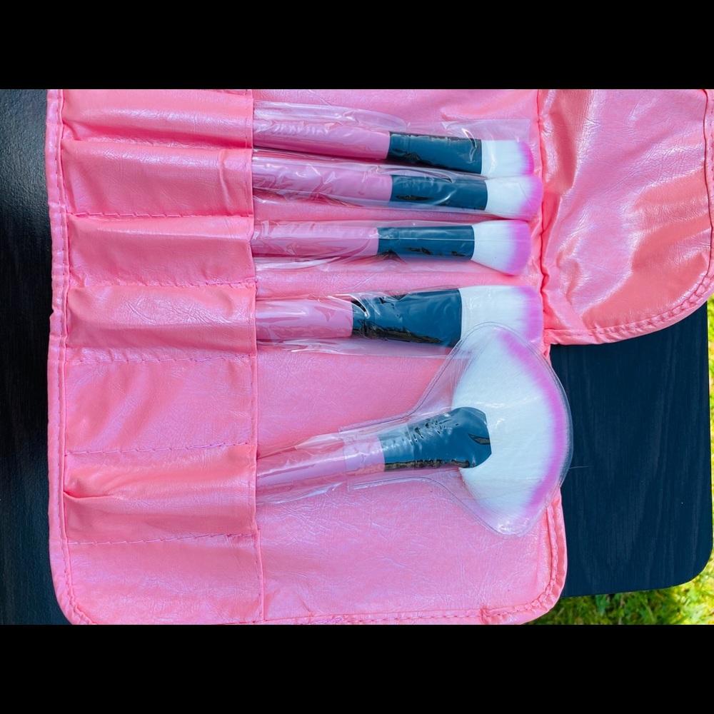 Makeup brushes - Picture 14 of 15